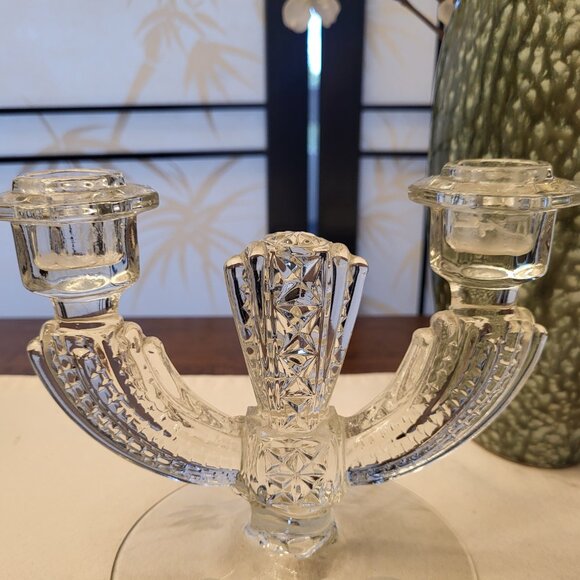 1930s Pair of Duncan Miller Double Candlestick Holder with Etched Flowers - Picture 4 of 7